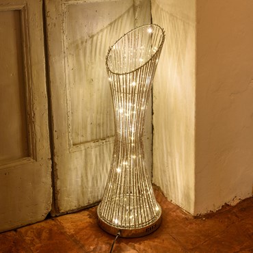 Silberne Säulenvase aus Alu-Röhren mit Glitzerbeschichtung h 80 cm, 60 LEDs warmweiß, innen