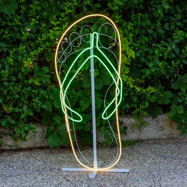 Lampada decorativa Infradito in tubo effetto neon h 114 cm, led verdi e bianco caldo