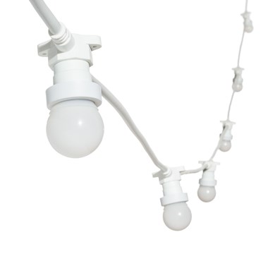 Catena 5 m con 8 lampadine led da 1,2 Watt a globo Ø 45 mm in plastica bianca, cavo bianco, prolungabile