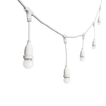 Guirnalda 5m con 8 bombillas led colgantes de 1,2W globo Ø 45mm de plástico blanco, h. 30cm, cable negro, prolongable