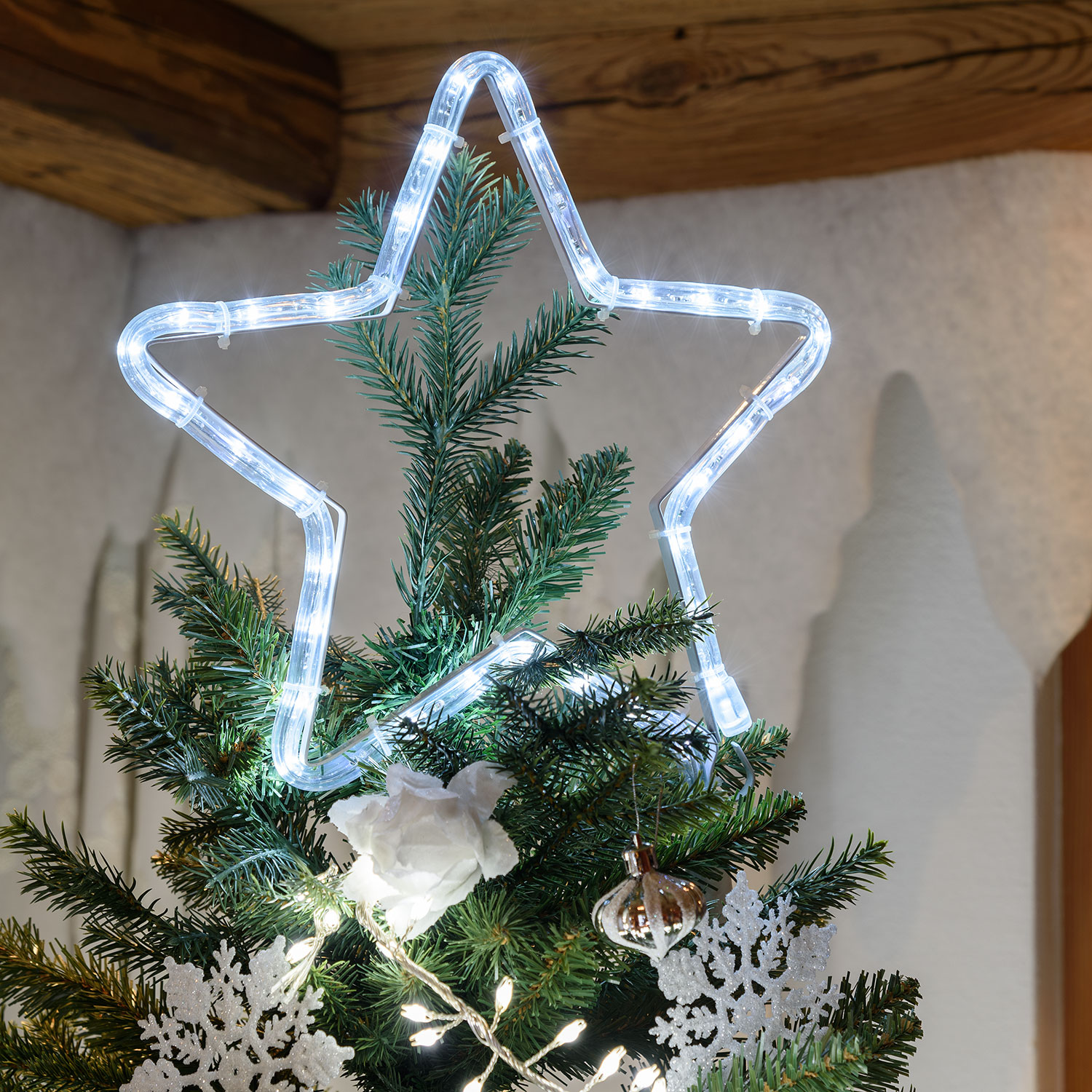 Stella Luminosa Per Albero Di Natale.Puntali Per Alberi Di Natale 2019 Idee Semplici E Fai Da Te Luminal Park