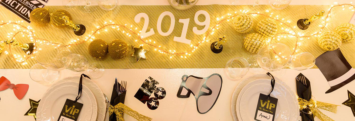 Melodramático cosa inicial Cómo decorar la mesa en Fin de Año | Luminal Park